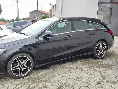 Preto Usado 2017 Mercedes CLA180 Shooting Brake Carrinha | € 18.500 (Preço justo)