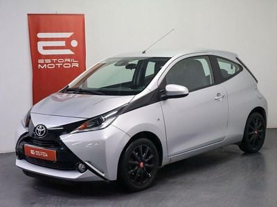 Cinza Usado 2018 Toyota Aygo X-play Citadino | € 10.500 (Bom preço)
