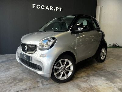 Cinzento Usado 2015 Smart ForTwo Coupé Passion Coupé | € 11.990 (Caro)