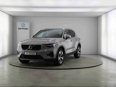 Usado Volvo XC40 Core 163 HP (119 kW) 2025 Cinzento SUV