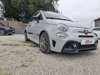 Cinzento Usado 2022 Abarth 695 Competizione Citadino | € 31.499