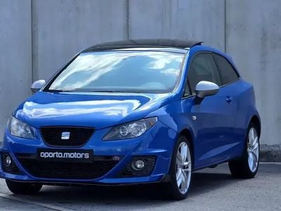 Azul Usado 2011 Seat Ibiza SC FR Citadino | € 12.500