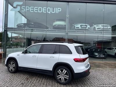 Usado Mercedes EQB350 Electric Art 214 kW (292 HP) 2022 Branco SUV