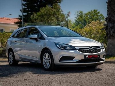 Usado Opel Astra Sport 110 HP (80 kW) 2018 Cinzento Carrinha