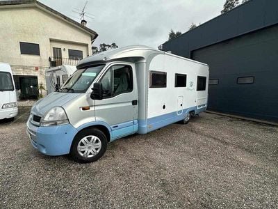 Usado Renault Master 140 HP (102 kW) 2006 Cinzento