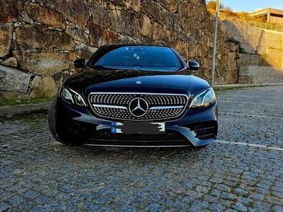 Usado Mercedes E220 194 HP (142 kW) 2016 Preto Sedan