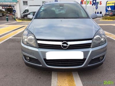 usado Opel Astra 1.9 CDTi Cosmo