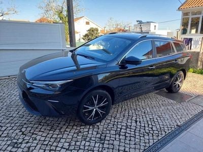 MG MG5 EV