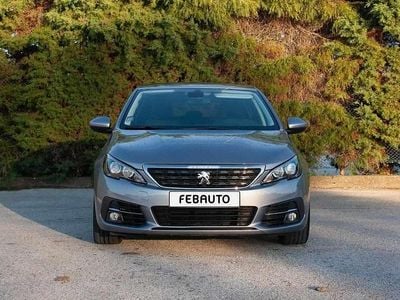 Usado Peugeot 308 Active 102 HP (75 kW) 2021 Cinza