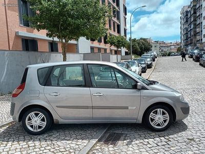 usado Renault Scénic II 