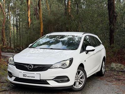 Usado Opel Astra Business Edition 122 HP (89 kW) 2021 Branco Carrinha