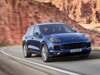 Usado Porsche Cayenne 340 HP (250 kW) 2018 Cinzento SUV