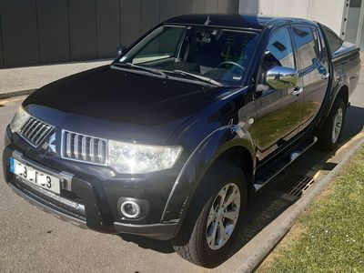 usado Mitsubishi L 200 2.5 DI-D 4WD (KB4T) 178 CV