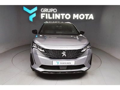 Usado Peugeot 5008 Allure 130 HP (95 kW) 2024 Cinzento Monovolume