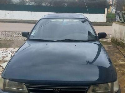 Usado 2004 Toyota Corolla XLi Sedan | € 3.100
