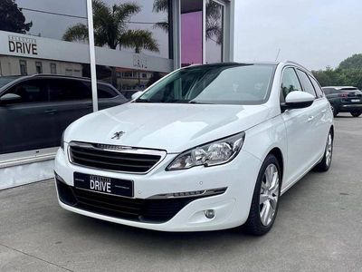 Branco Usado 2015 Peugeot 308 Allure Carrinha | € 11.900 (Preço elevado)