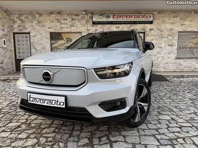 Cinza Usado 2021 Volvo XC40 R-Design SUV | € 31.500 (Preço justo)