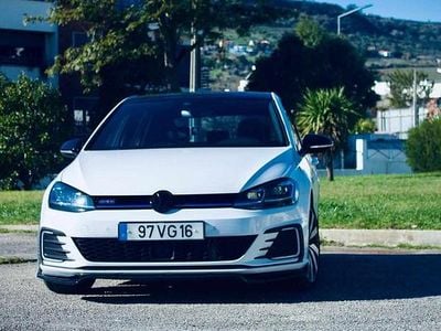 Usado VW Golf VII GTE 204 HP (150 kW) 2018 Branco Citadino