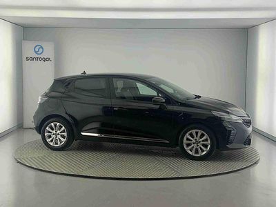 Preto Usado 2023 Renault Clio V Evolution | € 17.300 (Preço justo)
