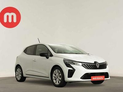 Branco Usado 2024 Renault Clio V | € 17.499 (Preço justo)