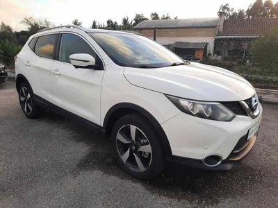 Branco Usado 2016 Nissan Qashqai SUV | € 15.400 (Preço justo)