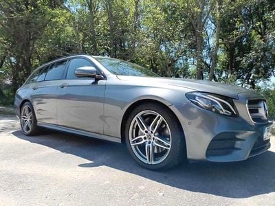 Cinzento Usado 2017 Mercedes E220 Carrinha | € 26.900 (Preço elevado)