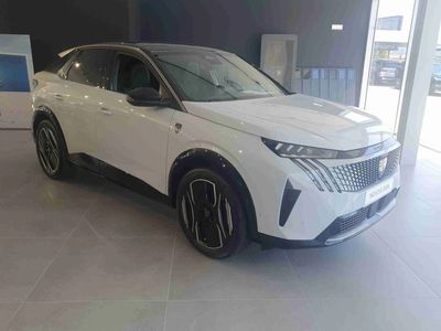 Peugeot e-3008