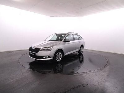 Cinza Usado 2022 Skoda Fabia Ambition Carrinha | € 17.250 (Preço elevado)