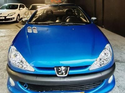 Usado 2001 Peugeot 206 CC Cabrios | € 3.470