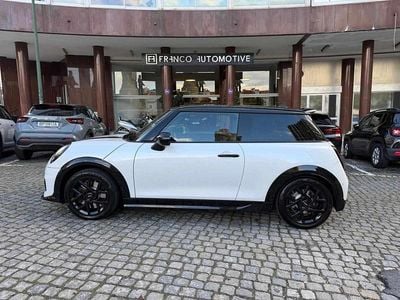 Branco Usado 2024 Mini Cooper Citadino | € 32.800