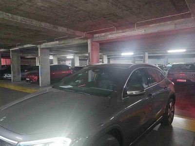 Mercedes EQA250+