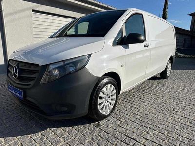Usado Mercedes Vito 114 HP (83 kW) 2018 Branco Van