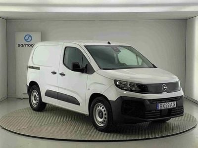 Usado Opel Combo-e Life 100 kW (136 HP) 2025 Branco Sedan