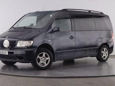 Usado 2000 Mercedes V220 Monovolume | € 7.500