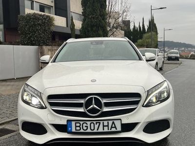 usado Mercedes C250 AVANTGARD 7G TRONIC