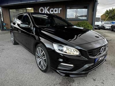 Preto Usado 2017 Volvo V60 Carrinha | € 17.500