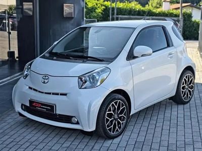 Toyota iQ