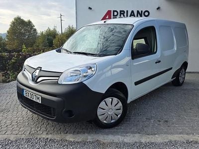 Usado Renault Kangoo Business 110 HP (80 kW) 2017 Branco Monovolume