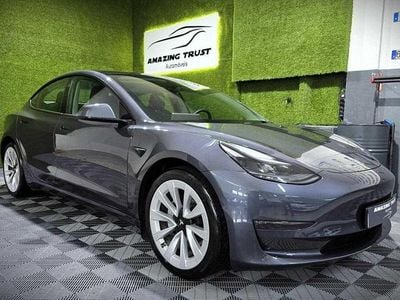 Cinza Usado 2021 Tesla Model 3 Long Range AWD Sedan | € 30.950 (Preço justo)