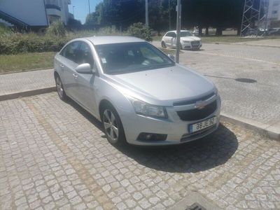 usado Chevrolet Cruze 2.0 cdti ano 2010