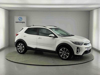 Branco Usado 2025 Kia Stonic SUV | € 19.990 (Preço justo)