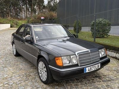 Usado 1991 Mercedes 200 | € 3.450