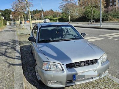Usado Hyundai Accent 2001 Sedan