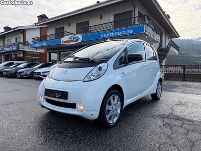 Usado Peugeot iON 49 kW (67 HP) 2020 Branco Citadino