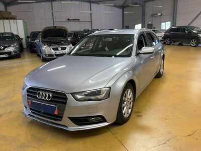 Cinzento Usado 2015 Audi A4 Carrinha | € 18.950 (Caro)