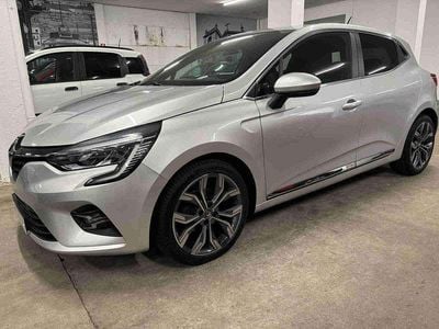 Usado Renault Clio V 100 HP (73 kW) 2020 Cinzento