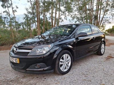 Opel Astra GTC