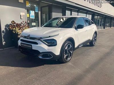 Branco Usado 2023 Citroën C4 PureTech Sedan | € 17.990 (Preço elevado)