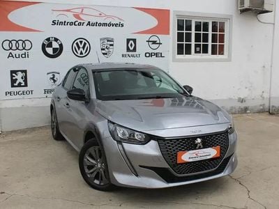 Peugeot e-208