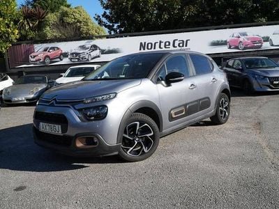 Cinza Usado 2023 Citroën C3 PureTech Citadino | € 12.150 (Bom preço)